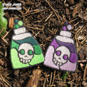 Poison patch: green poison, purple poison